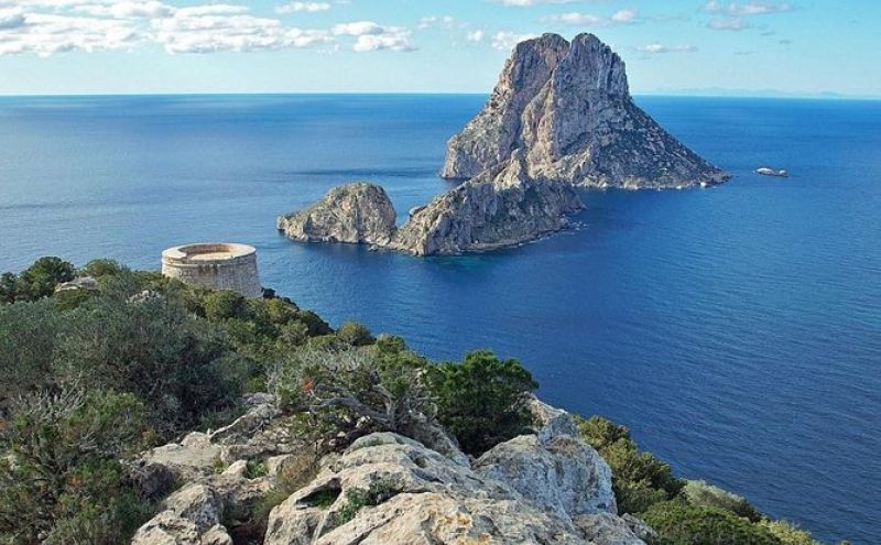 LA MÁGICA RESERVA NATURAL DE ES VEDRÀ